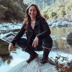Meet your Posher, Maitreya